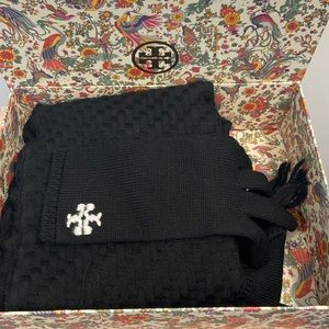Tory Burch glove and scarf set